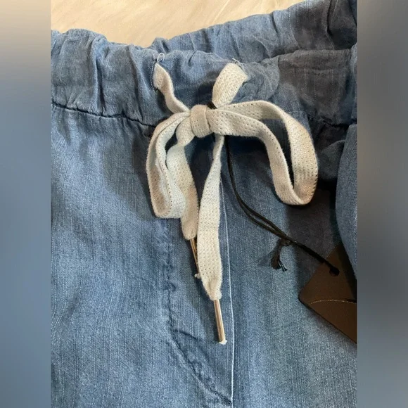 🛑🛑🛑MADE IN 🇮🇹 SHORTS - Picture 3 of 9